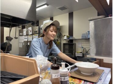 モーメント　東金店 働いているスタッフのほとんどが未経験スタート！
最初はわからないことだらけでも大丈夫！
周りがしっかりサポートします！