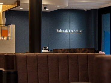 Salon de Franchise（サロン・ド・フランシーズ） オープニングスタッフ大募集！話題のデザートサロンで接客♪
10時～20時まで（実働8時間）勤務できる方、採用率UP★