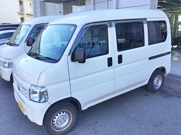 運転するのは"軽のワンボックスカー（AT車）"
特殊な運転技術も不要で、普通免許があればできるお仕事です★