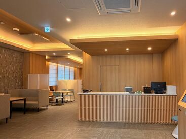 吹田御廟 丁寧な研修＆フォロー体制あり！
初めての接客や事務でも安心してスタートできます♪
～吹田駅スグで通勤ラクラク！～
