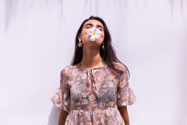 ファッション人材リンク株式会社【FJL】 ﾟ*｡☆ NEWスタッフ募集 ☆。*ﾟ
可愛いテイストの人気アパレル
髪色ネイルはオシャレOK
ノルマなく安心！