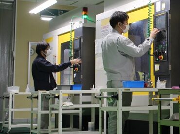 サンプラス株式会社 30～40代スタッフが活躍中！
皆さん気さくで優しい方ばかりなのですぐ打ち解けられますよ◎
一緒に成長していきましょう♪