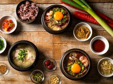 VEGEGO オヌレシクタン&CAFE ららぽーと富士見 ★NEWスタッフ大募集★
飲食未経験さんも大歓迎です◎
研修期間中にしっかりと先輩がお教えしますのでご安心ください♪