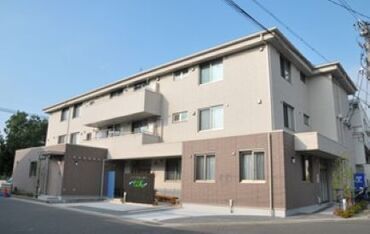 京都ケアセンターそよ風 ＼人柄重視の採用です！／
しっかりしたサポート体制で、安心して始められる環境♪
希望の働き方、お気軽にご相談を◎