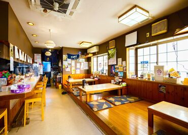 麺処大木 ＼学生さん活躍中／
まかない無料で助かる◎
学校終わりにバイトで稼いでご飯も食べれる！