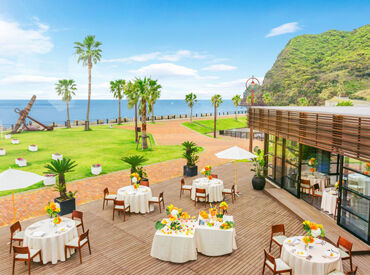 お友達と一緒に応募も大歓迎！
同時の面接もお気軽にご相談ください♪
みんな仲良く、働きやすいお店です+*