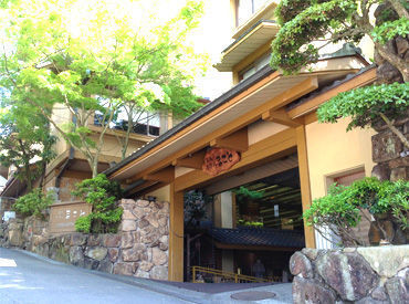 普段は関わることがない、
様々な地域・国の方と接することができるチャンス★
宮島でしかできない経験をしてみませんか？