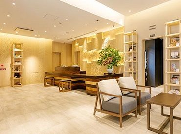 エスペリアホテル福岡中洲 未経験の方も歓迎！
難しいスキルは不要です◎
まずはお気軽にご応募ください！
≪経験者の方も積極採用中♪≫