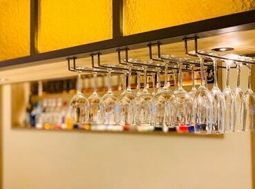 高校生・大学生スタッフを中心に、
本業とWワーク・扶養内で勤務している方など多数◎
希望の働き方などをお聞かせください★