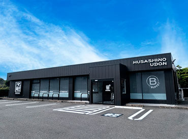 ＼幅広い年代が活躍中！／
・授業やサークルと両立したい学生さん
・家庭と両立したい主婦（主夫）さん
・扶養内で働きたい方