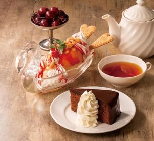 日本橋三越内　日本橋カフェウィーン 嬉しいロイヤルグループ割引有（20%OFF）★
ロイヤルグループ店舗で使えます◎