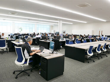 平田機工株式会社 週5日勤務の安定ワーク♪
「もう少ししっかり稼ぎたいな」
「安定収入が欲しい…」そんな方は是非◎