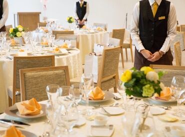 株式会社麻野配ぜん人紹介所【001】 ＼高校生歓迎！／
バイトを始めるなら普段味わえない体験をしませんか？
幸せいっぱいの非日常空間でお仕事◎
※画像はイメージ