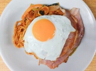 鉄鍋焼きスパ ゲッティ 立川南口店 ★食事50%OFF割引あり！
★週2～シフト相談OK！
★らくらく！履歴書不要