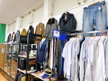 古着・ブランド品好きにはたまらない！
欲しかったものをお得に買えるかも？
扱う商品の幅が広いから連携プレーも楽しいんです！