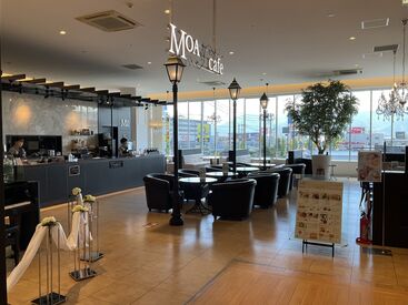 MOA cafe　(東京インテリア家具　甲府店内) 子供の行事・体調不良にも対応〇
子供の送迎までにオシャレなカフェでお仕事！
なんと、扶養内勤務も大歓迎！