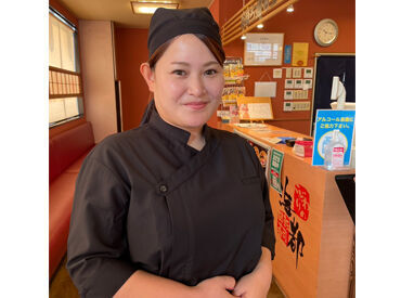 しーじゃっく　出雲駅南店 タッチパネルを使って注文いただくので…オーダー取りなし！
初日からお会計を任せることもなし！未経験でもご安心ください♪