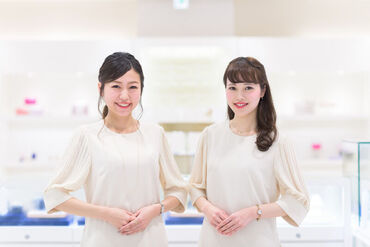 ファッション人材リンク株式会社【FJL】 ﾟ*｡☆ NEWスタッフ募集 ☆。*ﾟ
人気のクリニック受付♪
20代～30代女性STAFF活躍中◆何かしらの接客経験があれば◎