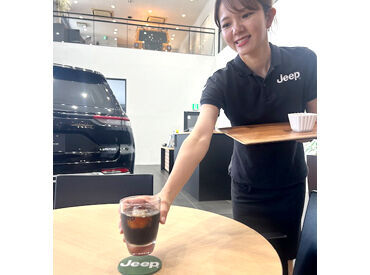 JEEP横浜港南　(株)サンオ－タス  年齢関係なく仲が良いから、お店はいつも賑やか！
新人さんと一緒に働けるのを楽しみにしています◎