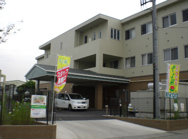 越谷西ケアセンターそよ風 ＼人柄重視の採用です！／
しっかりしたサポート体制で、安心して始められる環境♪
希望の働き方、お気軽にご相談を◎