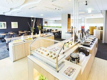 \20~50代活躍中/
基本的な調理スキルがあればOK!
できることから覚えていきましょう♪
社割・食堂など待遇も充実◎