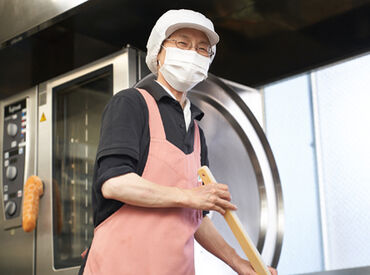 株式会社若菜　（老健）葵の園越谷レイクタウン内（O14） 「長く安心して働ける会社がいい」
「せっかくならスキルも身につけたい」
そんなあなたにピッタリ♪