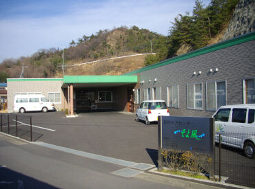 足利ケアセンターそよ風 ＼人柄重視の採用です！／
しっかりしたサポート体制で、安心して始められる環境♪
希望の働き方、お気軽にご相談を◎