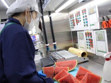 オオゼキ　三鷹店 オオゼキは"完全地域密着型店舗"♪
地元のお客様が多いので
顔を覚えてくださる方や
「最近どう？」なんて会話も★