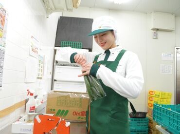 Ａコープ高蔵寺店 現在のスタッフもみんな未経験からスタートしました♪先輩スタッフが側にいるから、わからないことも聞けるのも安心ポイント！