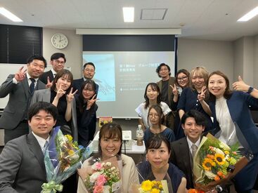 岡田税理士事務所 チームワークで支え合う職場なので
仕事でわからないこともスグ相談できます♪