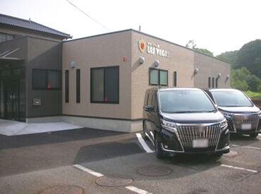 デイサービス ラスベガス 三島沢地 ゲーミングの理論を取り入れた、
新しいタイプの介護施設です☆彡
楽しくコミュニケーションの取れる居場所です◎