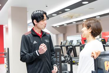 スナップフィットネス成城店  私たちが大切にしているのは、スタッフと会員様の
「心温まるコミュニケーション」
自分らしくやりがいを感じられる職場です！