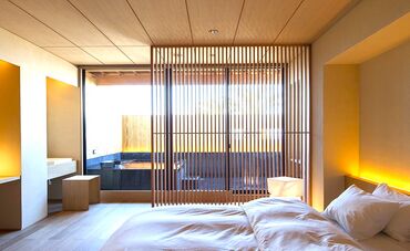 千倉温泉 千倉館 千倉温泉 千倉館で、新しい仲間と一緒に地域に愛されるおもてなしを体験しませんか？シニア世代も多数活躍中です