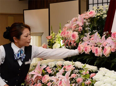 ゆくゆくは正社員への道も◎
まずはアルバイト・パートから始めて、続けられそうと思ったら…
雇用形態もご相談ください♪