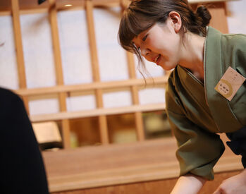 勤務開始日の相談OK！
「〇日から働きたい」「今スグ働きたい」などお気軽にご相談ください！
シフトの相談も大歓迎です♪