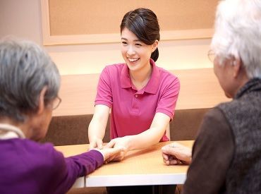研修あり！
初めての方もしっかりお教えします◎
少しずつ一緒に覚えていきましょう♪