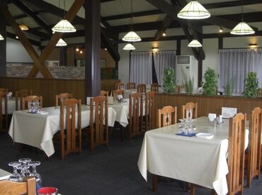 凾南ゴルフ倶楽部 ＜正社員の求人募集＞
将来を見据えて長く働きたい方、
正社員として安定して働きたい方、
経験を積めながら働けます！