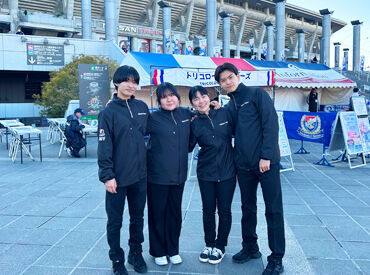 \幅広い世代が活躍中です!/
かけもちのフリーターさんも大歓迎◎
未経験スタートもしっかりサポートします!