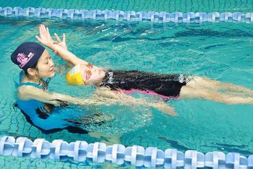 \こんな方にぴったり★/
*体を動かすことやスポーツが好き!
*スポーツジムを定期利用したい
*子どもと接することが好き!