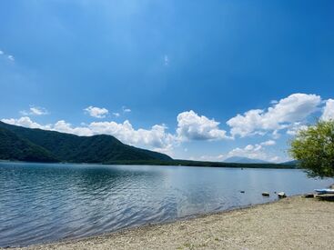 スタッフ同士の仲は非常に良く、
空き時間にはプライベートの話で盛り上がることも♪
入社後もすぐに馴染める環境です◎