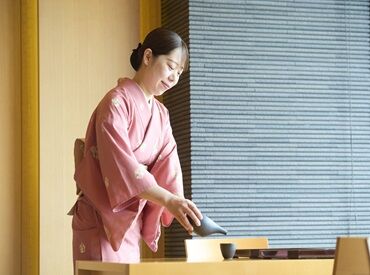 株式会社日本平ホテル　富貴庵 ≪半世紀にわたって愛されるホテル≫
日本平の季節の移ろいを感じながら、
旬の素材をご提供。
落ち着いた空間で働きませんか＊