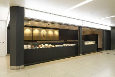 特別なスキルや経験は一切不要!
こだわりの洋菓子を厳選しているので、
商品数も多すぎず、すぐに慣れていただけると思います♪