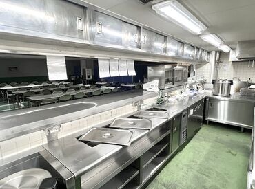 \お料理好き必見!/
「未経験だけど料理上手になりたい!」という方も◎
面倒見が良い先輩スタッフが
しっかりお教えします◎