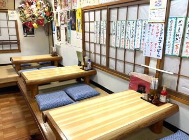 髪色・ピアス・ネイル…ALLOK
自分のスタイルを貫きながら働ける!!
1食250円でまかない食べ放題
持ち帰りOKで夕飯代も浮きます!!