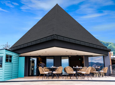 併設するIWAI BREWERYで造られたクラフトビールや
まるき葡萄酒のワインも堪能できるお店♪