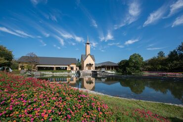 なばなの里　※長島観光開発株式会社 ＼未経験さん大歓迎！／
〈短時間〉〈午前中〉でスキマ時間で効率よく稼ぎたい方に最適！