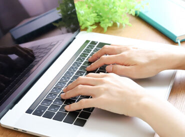 【在宅ワークOK◎】
プロジェクトによっては、
フルリモートや在宅×出社のハイブリッド勤務 も選べます♪