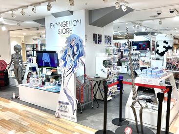 大阪の公式ストアはオープン前のため、東京店舗の雰囲気をご紹介します！未経験の方も応募OKです！