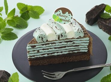 季節限定品も、定番のジャンボシュークリームも！
スタッフ限定の割引券を使えば「全品20％OFF」で買えちゃう♪