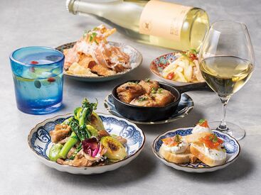 普段の接客だけでなく、貸し切りでの打ち上げ・2次会など
さまざまなシーンに立ち会えるのも魅力のひとつ◎